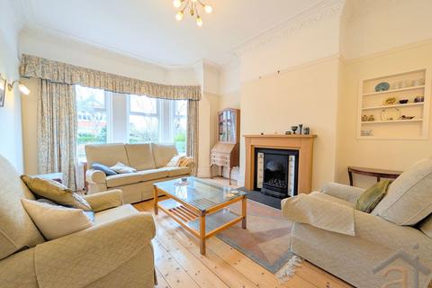 4 bedroom semi-detached house for sale, Blundell Avenue, Southport, PR8 4TA