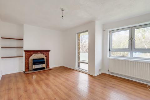 3 bedroom flat to rent, Grove Street, Keppel House Grove Street, SE8