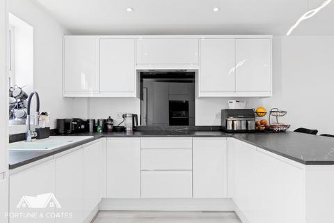 undefined, Albert Gardens, Harlow