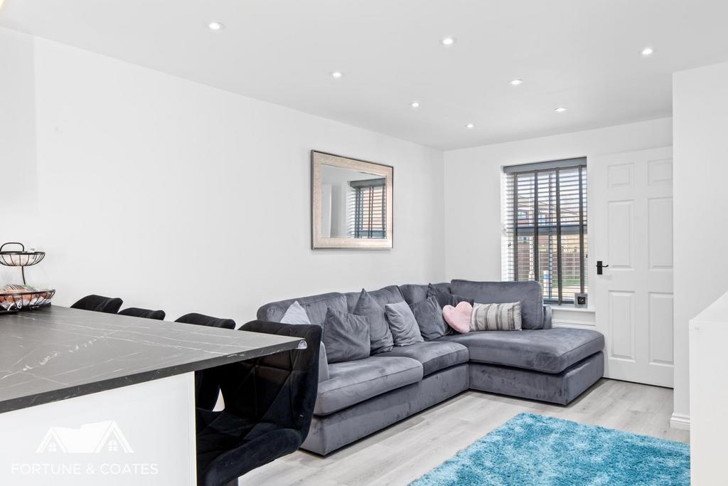 Albert Gardens 11.jpg