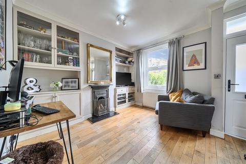 2 bedroom semi-detached house for sale, North Town Road, Maidenhead