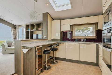 2 bedroom park home for sale, Napier Road, Rockley Park, Poole, Dorset, BH15