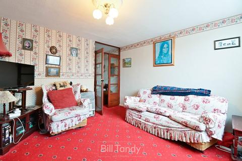 3 bedroom semi-detached house for sale, Ferndale Road, Lichfield, WS13