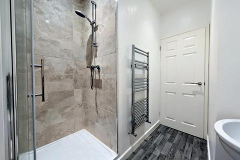 2 bedroom end of terrace house to rent, Clarence Street, Nuneaton