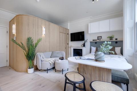 Studio to rent, 32-33 Kensington Gardens Square, London W2
