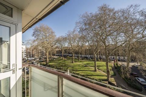 2 bedroom flat for sale, Regent Square, London WC1H