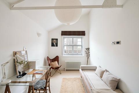 3 bedroom apartment for sale, Ashmore Road III, London SE18