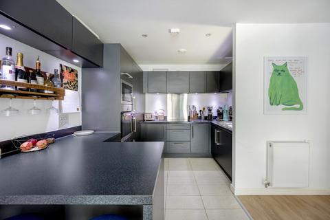 2 bedroom apartment for sale, Graciosa Court, Harford Street, London, E1