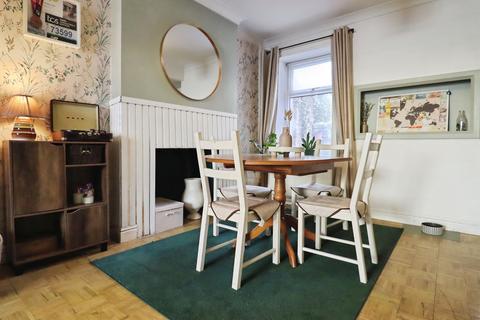 undefined, Main Street, Barry