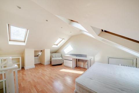 6 bedroom semi-detached house for sale, Haydon Place, Guildford