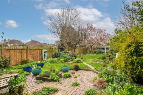 3 bedroom semi-detached house for sale, Nutfield Road, Merstham, Redhill