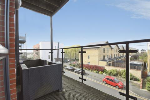 2 bedroom apartment for sale, Safflower Lane, Romford