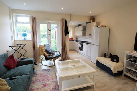 undefined, Kings Road, Oakham LE15