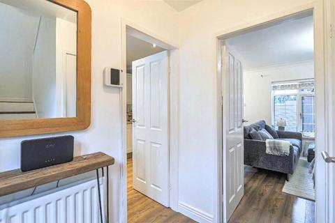 2 bedroom detached house for sale, Albany Court, Pontefract, West Yorkshire, WF8 3QE
