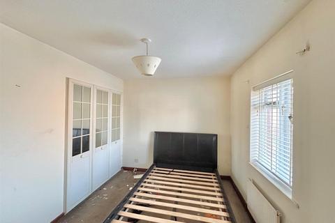 2 bedroom house for sale, Linnet Drive, Leigh