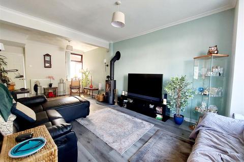 3 bedroom semi-detached house for sale, Castle Street, Loughor, Swansea