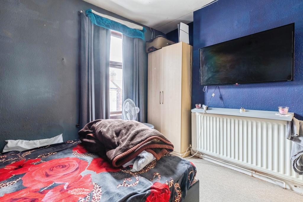 Front Bedroom