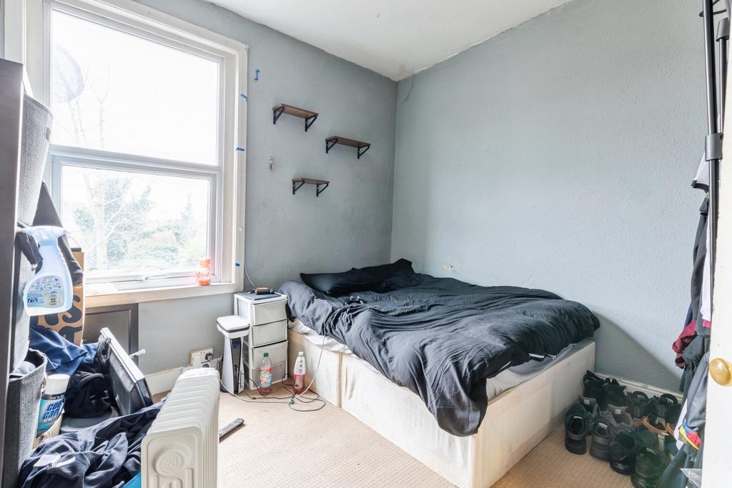 Rear Bedroom