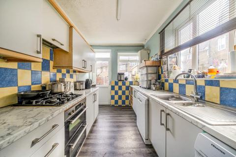 3 bedroom end of terrace house for sale, King Alfred Avenue, Catford, London, SE6
