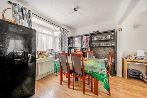 3 bedroom end of terrace house for sale, King Alfred Avenue, Catford, London, SE6