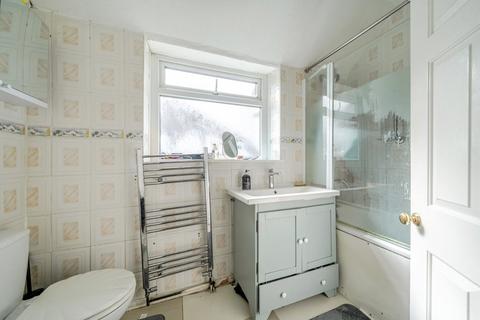 3 bedroom end of terrace house for sale, King Alfred Avenue, Catford, London, SE6