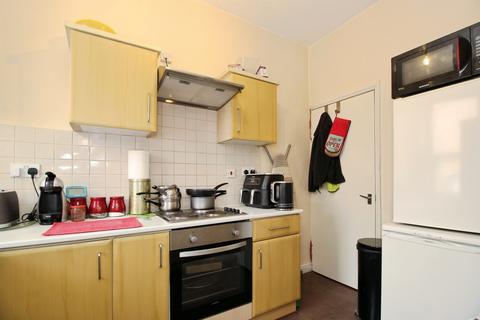 undefined, Woodview Street, Leeds