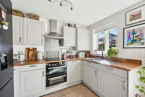 3 bedroom semi-detached house for sale, Belhouse Avenue, Aveley RM15
