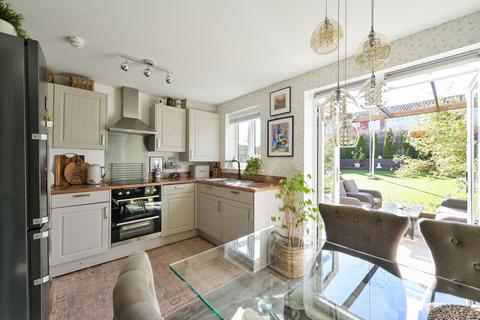 undefined, Belhouse Avenue, Aveley RM15