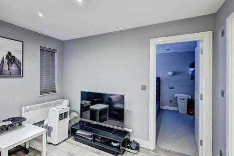 1 bedroom flat for sale, Duncan Close, Moulton Park Industrial Estate, Northampton