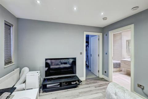 1 bedroom flat for sale, Duncan Close, Moulton Park Industrial Estate, Northampton