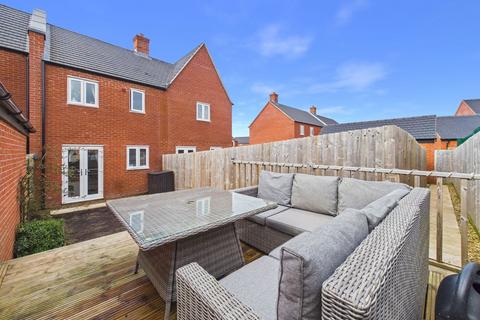 2 bedroom terraced house for sale, Hexham Street, Towcester, NN12
