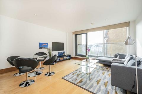 2 bedroom flat for sale, Marlborough Road, London W4