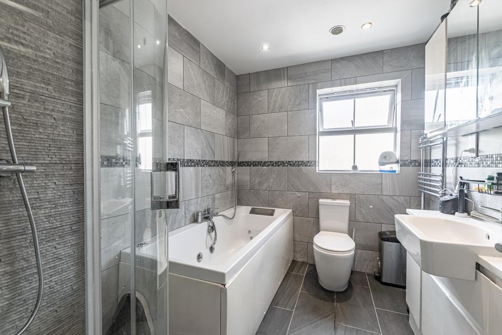 Bathroom3