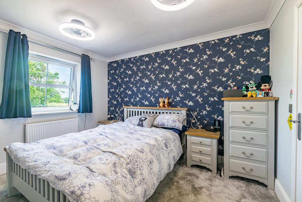 Bedroom1b1