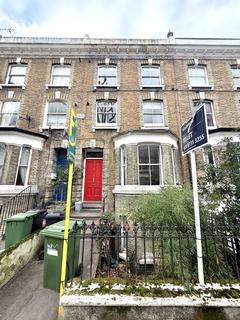1 bedroom flat to rent, Loftus Road