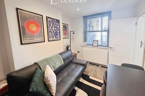 Studio to rent, Windsor Court, Windsor Street, BN1