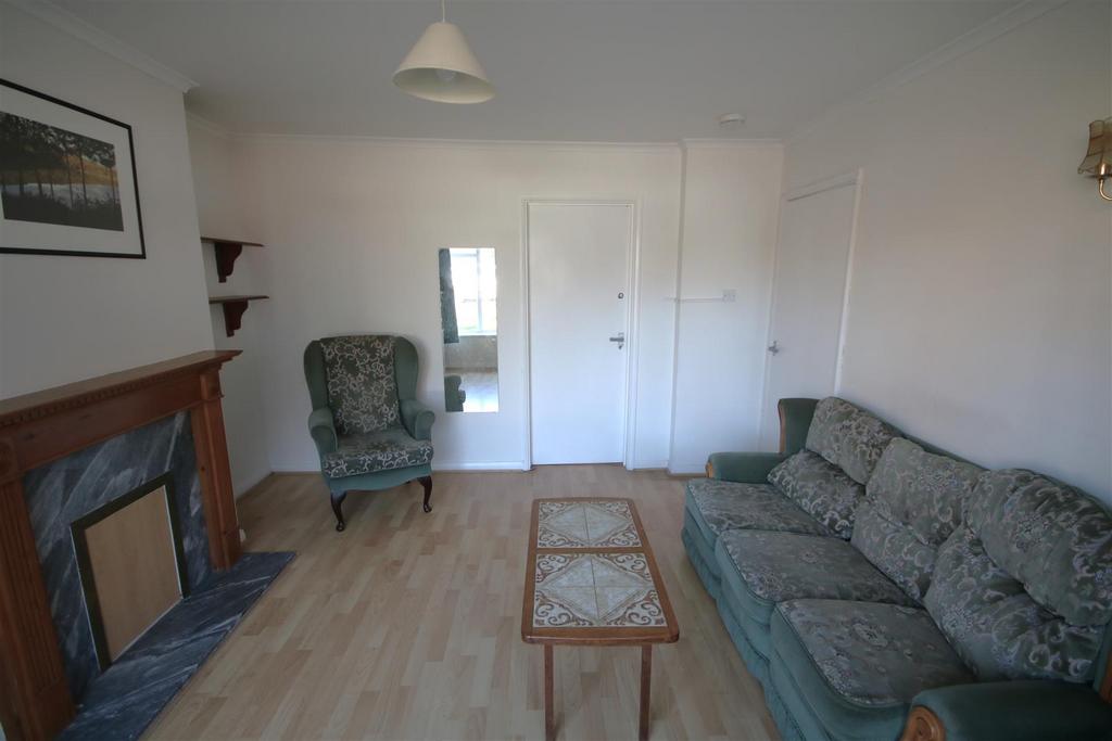 Living Room b.JPG