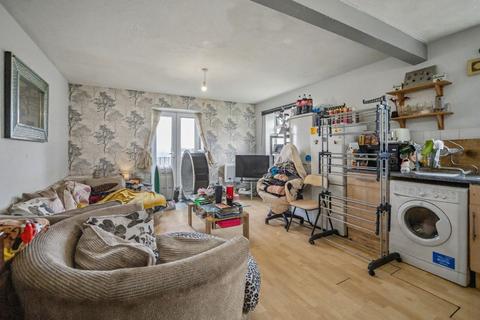 1 bedroom flat for sale, Flat 25 Samuels Tower, Longhill Avenue, Chatham, Kent, ME5 7AT