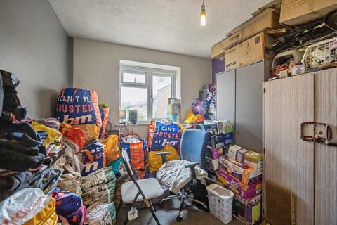 1 bedroom flat for sale, Flat 25 Samuels Tower, Longhill Avenue, Chatham, Kent, ME5 7AT