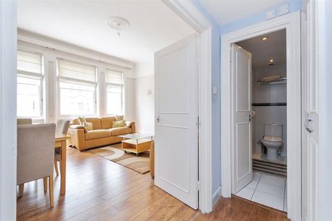 2 bedroom apartment for sale, Belsize Park Gardens, London, NW3
