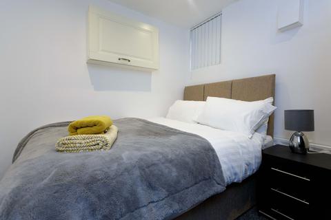 undefined, Vinery Mount, LEEDS