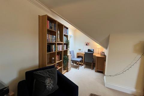 undefined, Metchley Lane, Birmingham, B17 0HT
