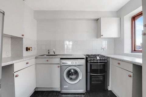 2 bedroom flat for sale, Melvin Road, Penge, London