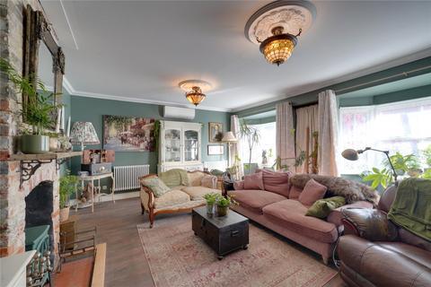 4 bedroom end of terrace house for sale, Kingsway, Mildenhall, Bury St. Edmunds, Suffolk, IP28