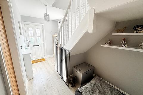 3 bedroom end of terrace house for sale, Kendal Gardens, Howdon
