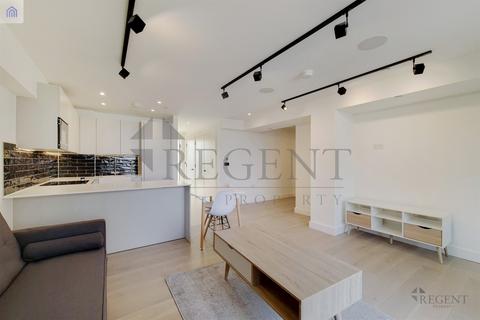2 bedroom apartment to rent, The Crosse, New Tannery Way, SE1
