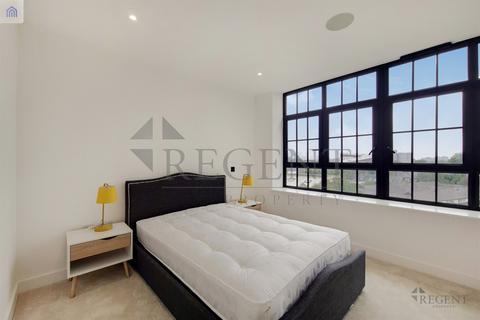 2 bedroom apartment to rent, The Crosse, New Tannery Way, SE1