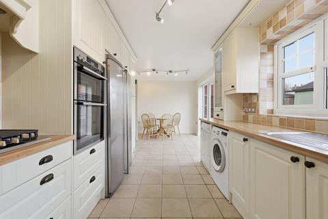 3 bedroom detached house for sale, Finborough Road, Stowmarket, IP14