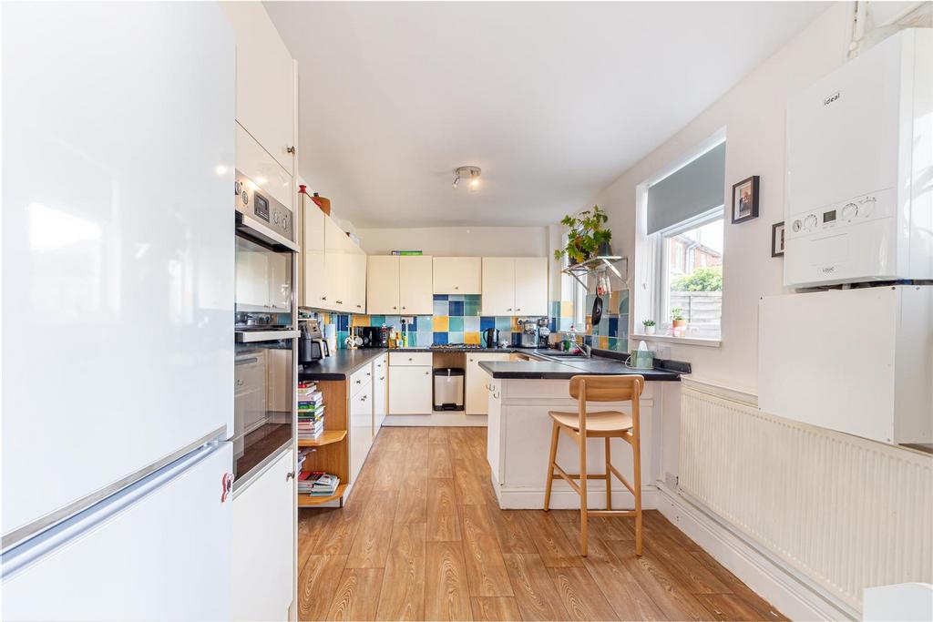 Kitchen-2.jpg