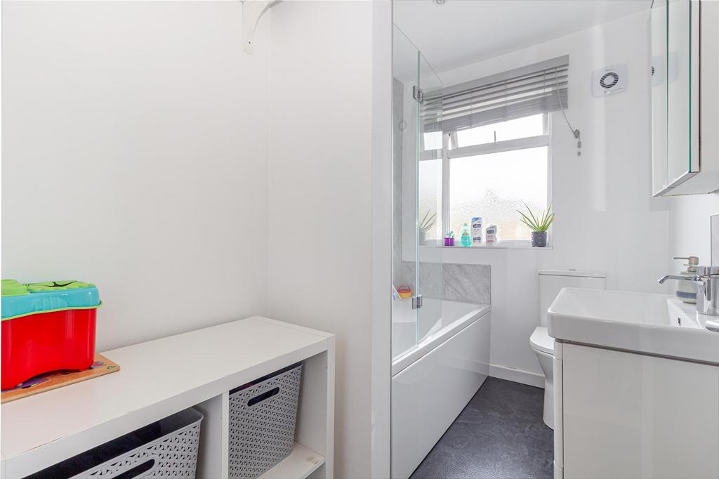 Bathroom-1.jpg